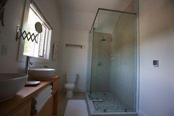 Away In The County Bed And Breakfast Cherry Valley Екстериор снимка